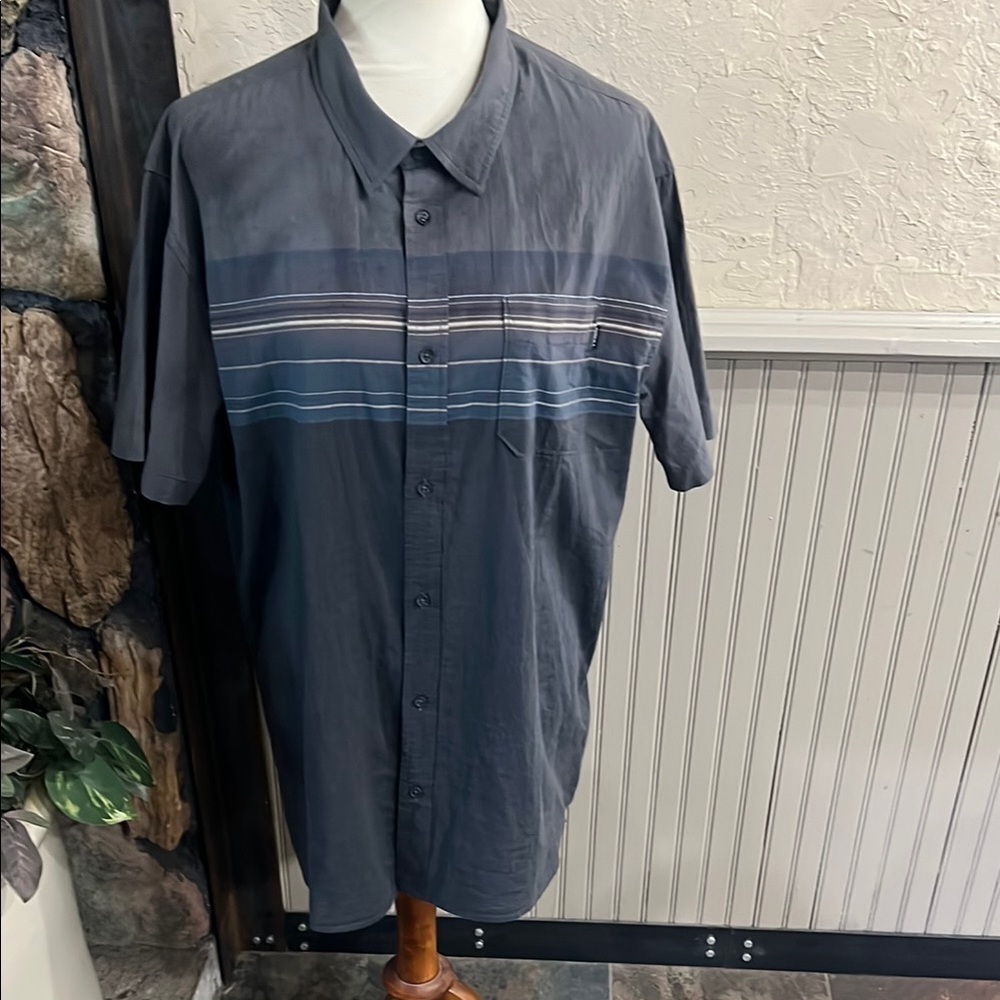 O'Neill Gray and Blue Casual Button Down Shirt